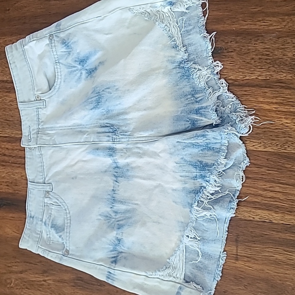 American Eagle Highest Rise Mom Shorts Size 10